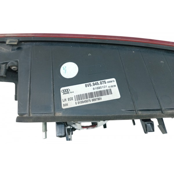 Lanterna Traseira Le Tampa Audi A3 Sedan 2016 2021 Original Esquerdo/motorista Vermelha L