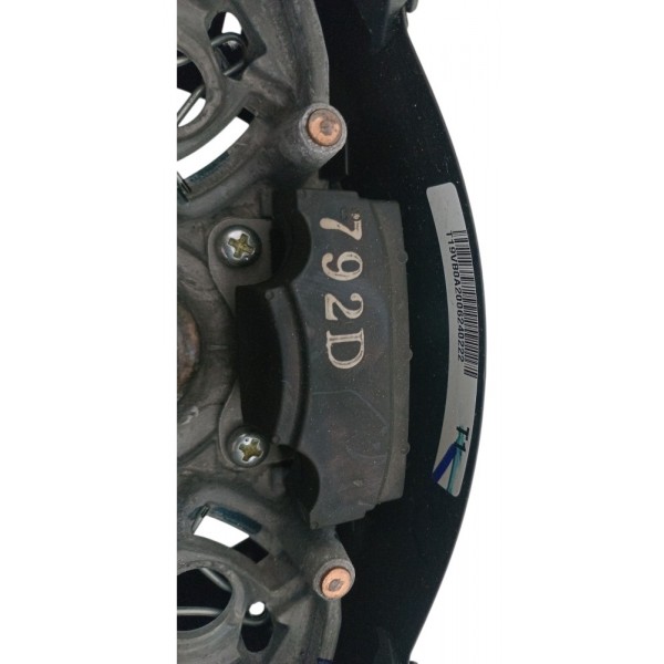 Volante Direção Com Comandos Nissan Kicks 2020 2022 Original Cinza Com Detalhes Em Prata