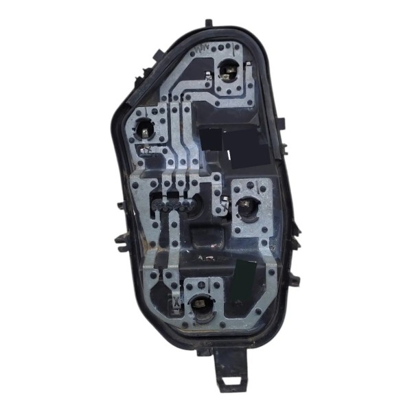 Circuito Lanterna Traseira Fiat Mobi Esquerdo 2016 2023 Esquerdo/motorista Preto