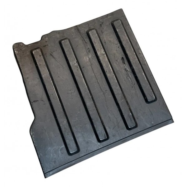 Forro Tampa Traseira Fiat Toro Direito 2016 Até 2024