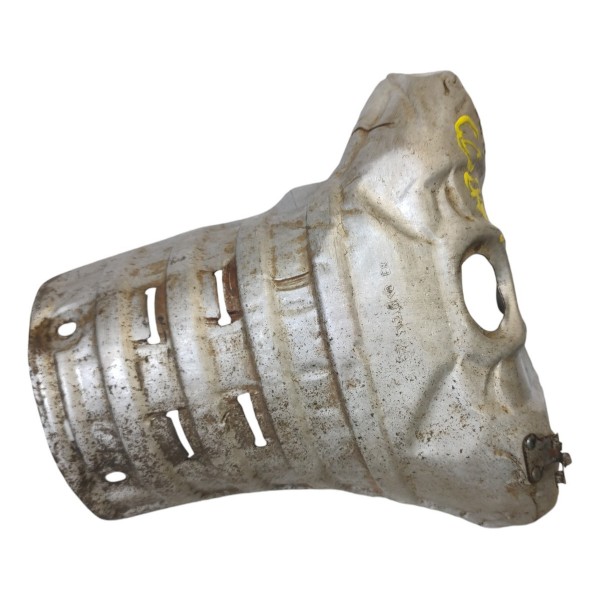 Capa Defletor Coletor Escapamento Onix Gm 24578149 2013 2014