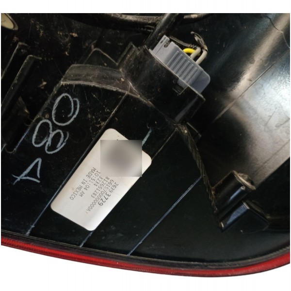 Lanterna Le Original Gm Onix Turbo 2020 2024 C Soquete Esquerdo Vermelho E Cristal