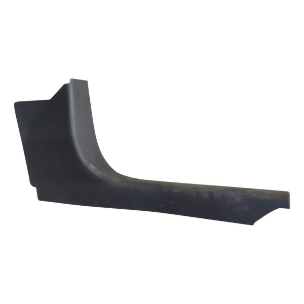 Soleira Dianteira Tracker Direito 2024 2025 Preto