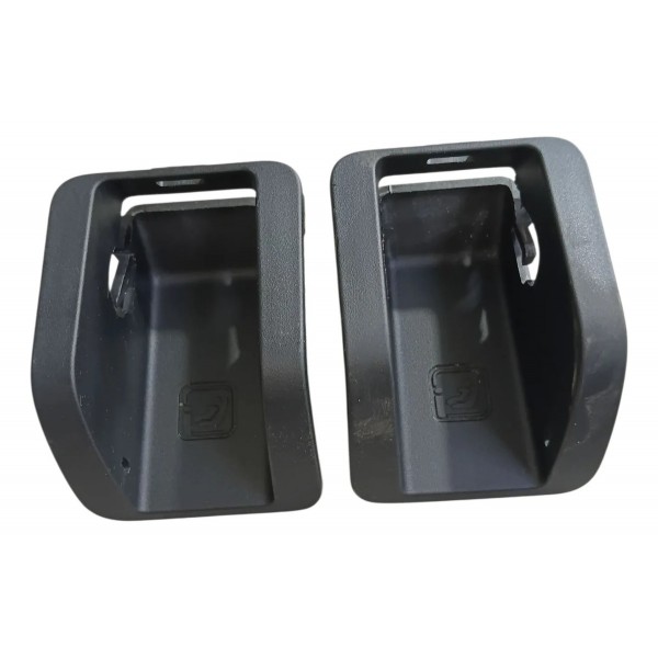 Par Tampa Isofix Banco Dianteiro Chevrolet Tracker 2025