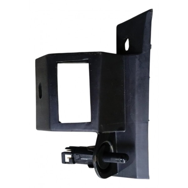 Suporte Luz Interna Porta Malas Chevrolet Onix Plus 2020