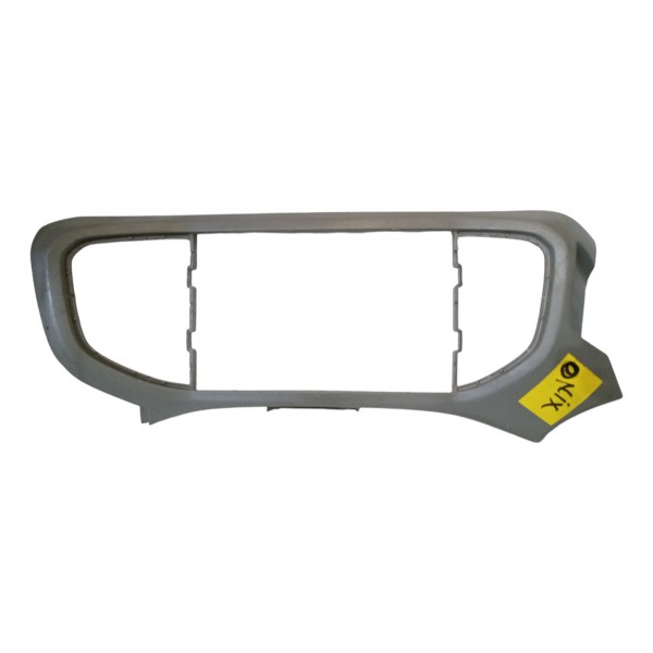 Moldura Central Multimídia Gm Onix 2015 2019 Original Cinza