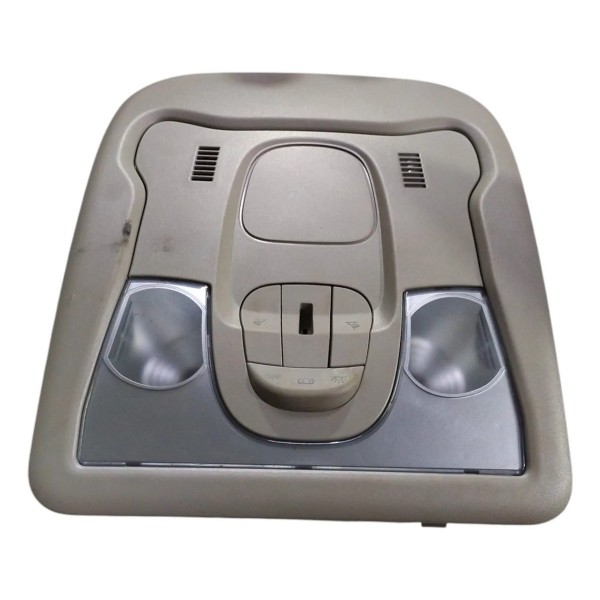 Luz Interna Cortesia Teto Ram Rampage 2024 2025