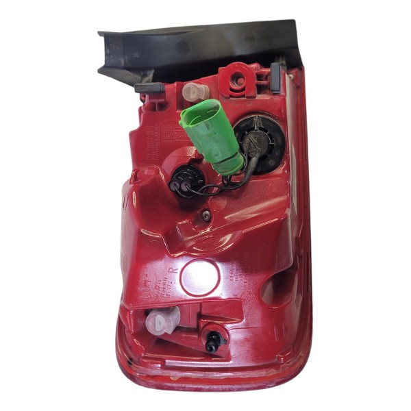 Lanterna Traseira Direita Audi A4 8k5945096 Direito Vermelha