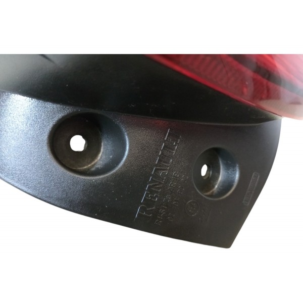 Lanterna Ld Renault Kwid 2017 2020 Original Direito Vermelho