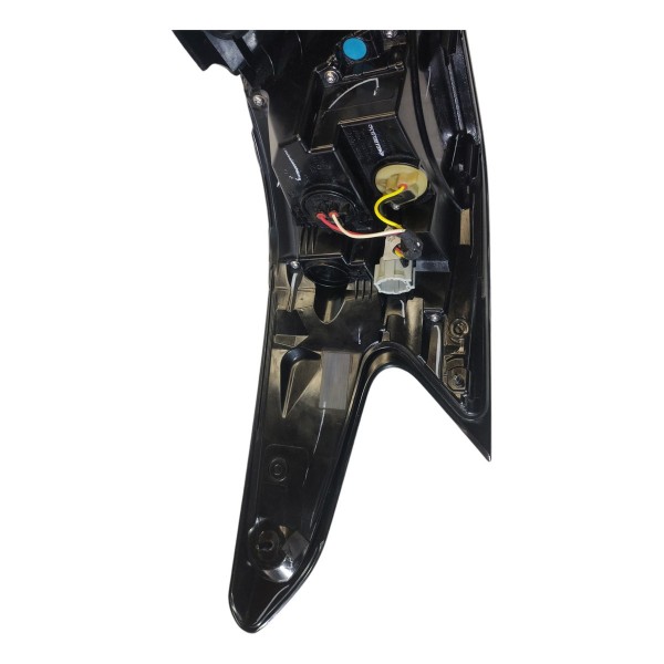 Lanterna Traseira Dir Versa Original 2020/2023 265505ef0a Direito/passageiro Vermelho