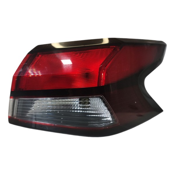Lanterna Traseira Dir Versa Original 2020/2023 265505ef0a Direito/passageiro Vermelho