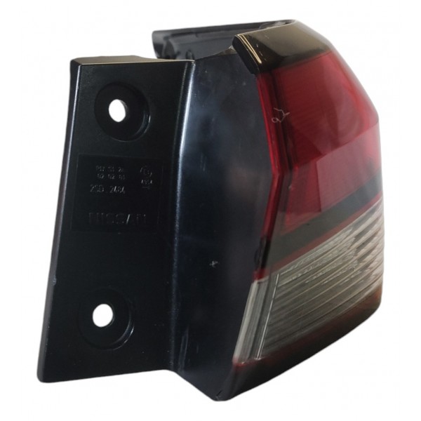 Lanterna Traseira Dir Versa Original 2020/2023 265505ef0a Direito/passageiro Vermelho
