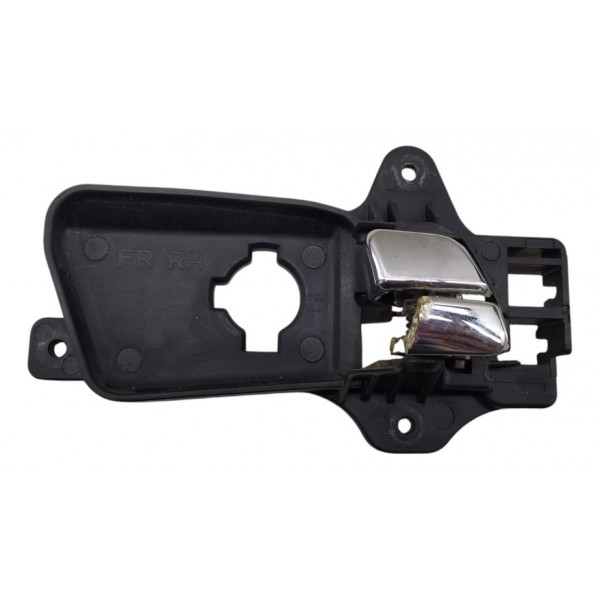 Maçaneta Interna Traseira Ld Hyundai I30 2007 2012 Detalhe