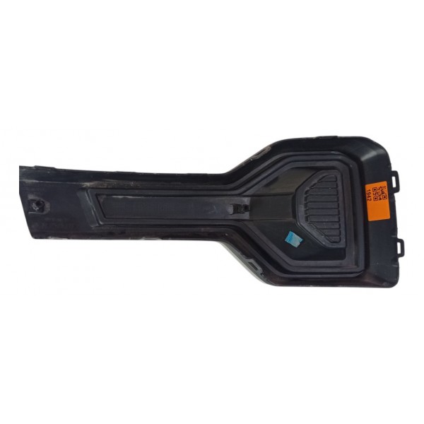 Moldura Milha Lado Direito Renault Oroch 2021 2024