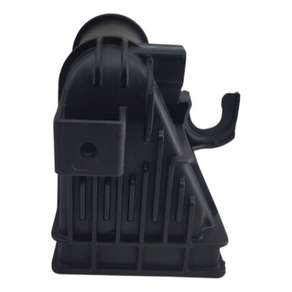 Caixa Lateral Intercooler Le Gm Onix Tracker 2020 2023