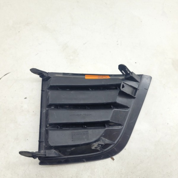 Moldura Milha Lado Esquerdo  Toyota Corolla 2014 2017 Preta Esquerdo