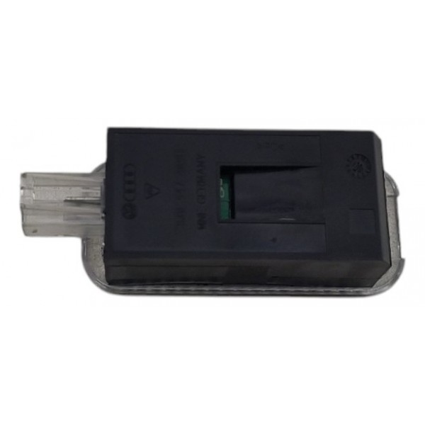 Luz Cortesia Porta Malas Audi A3 2013 2020 Original