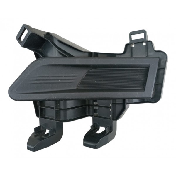 Moldura Farol De Milha Esquerdo Kicks 2019 2021 Original  Preto Esquerdo