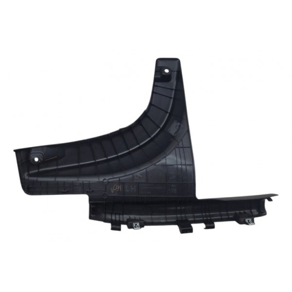 Moldura Interna Traseira Le Hyundai Creta 2020 2024