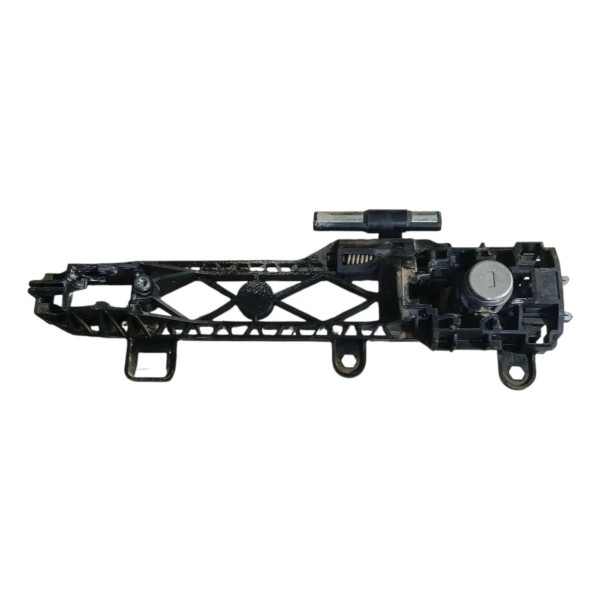 Suporte Maçaneta Porta Esquerda Dianteira Gm Onix 2020 Preto Dianteira