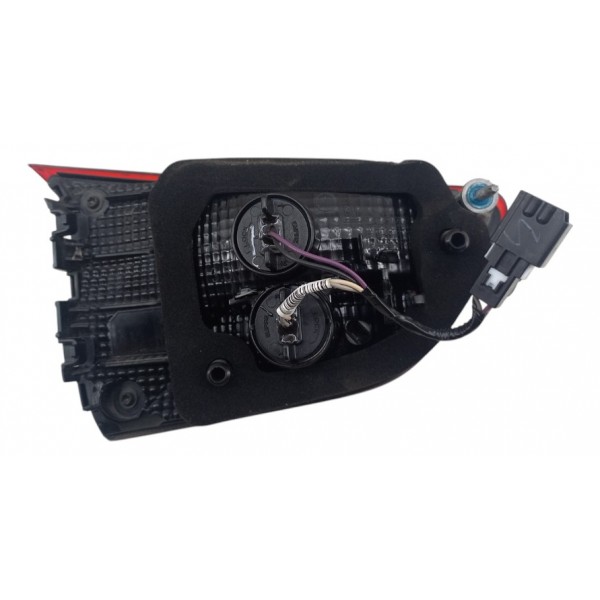 Lanterna Tras Chevrolet Onix 2020 2024 Ld Original  Direito/passageiro Vermelha