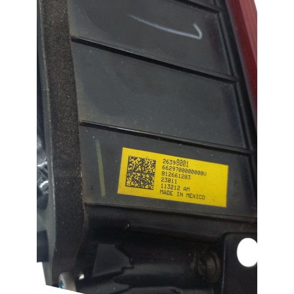 Lanterna Tras Chevrolet Onix 2020 2024 Ld Original  Direito/passageiro Vermelha