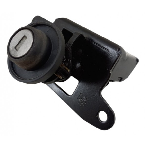 Fechadura Da Tampa Tras Fiat Mobi Porta Malas 2017 2020