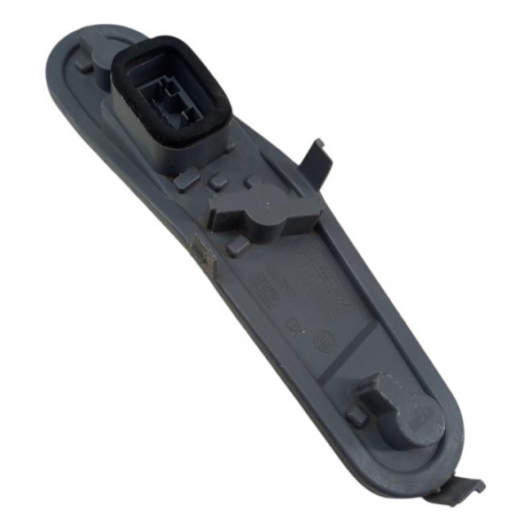 Circuito Soquete Lanterna Fiat Uno Vivace Tras Ld 2010 2014  Direito/passageiro