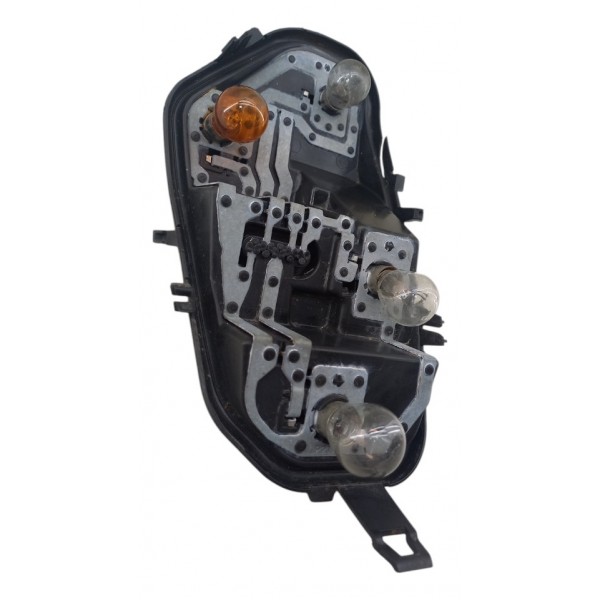 Circuito Soquete Lanterna Fiat Mobi 2016 2024 Tras Le