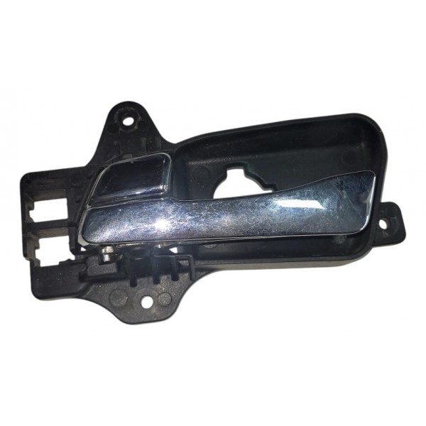 Maçaneta Interna Traseira Esquerda Hyundai I30 2008 2012 Preto E Cromado Dianteira/traseira