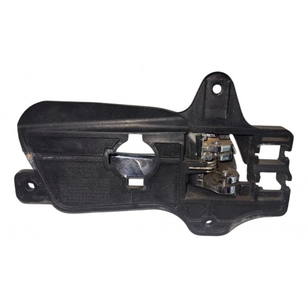 Maçaneta Interna Traseira Esquerda Hyundai I30 2008 2012 Preto E Cromado Dianteira/traseira