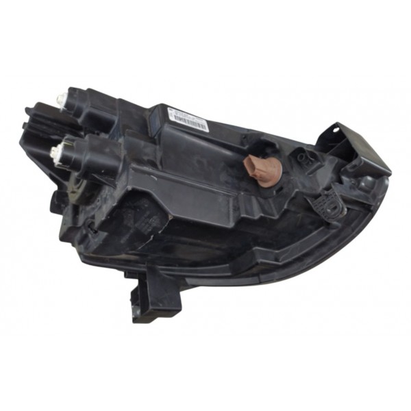 Farol Dianteiro Le Nissan March 2015 2021 C Detalhe Esquerdo/motorista