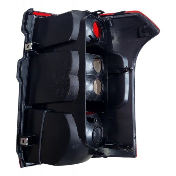 Lanterna Traseira Montana Le  2011 2017