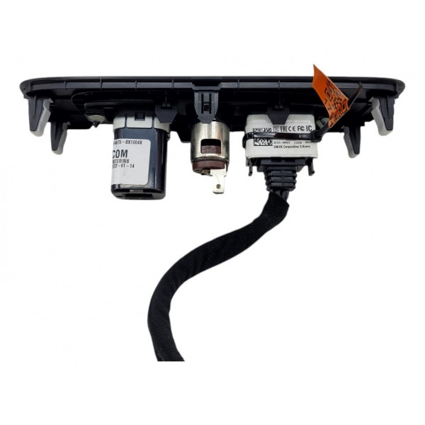 Moldura Com Tomadas 12v Hyundai Creta 2023 Completa Preto