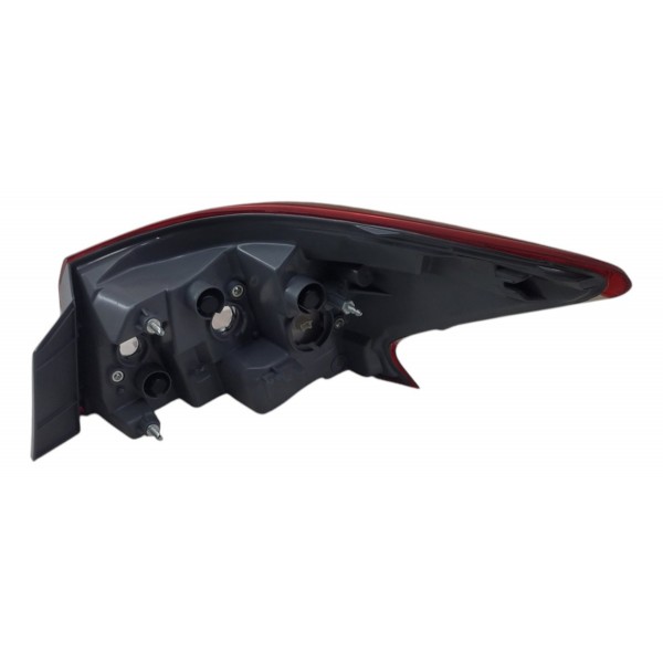 Lanterna Tras Nissan Sentra Le 2014 2016