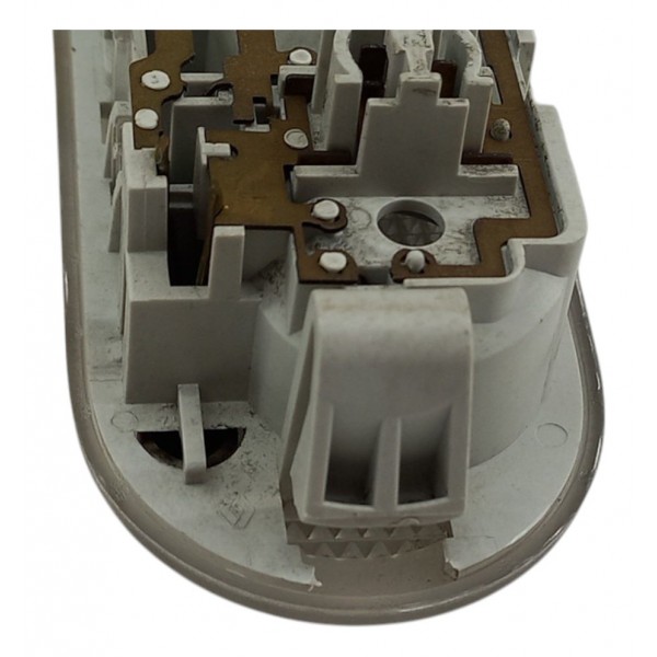 Luz Teto Cortesia Renault Logan Sandero 2009 2017 Detalhe
