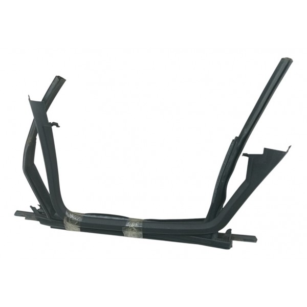 Pestana Canaleta Acabamento Traseira Le Audi A3 2014 2020 Preta