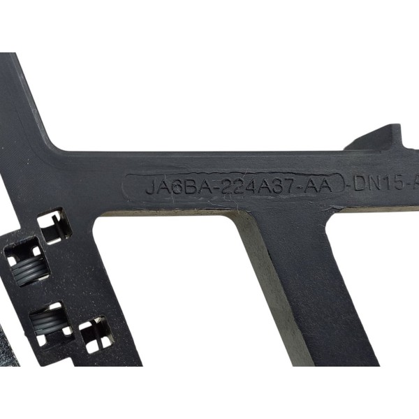 Suporte Maçaneta Externa Traseira Esquerda Ford Ka 2016 2020