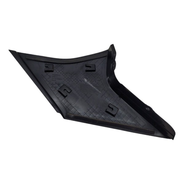 Moldura Externa Tras Nissan Kicks Ld 2017 2022