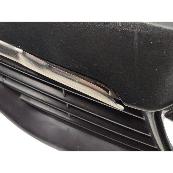 Grade Diant Renault Sandero 2014 2019 C Detalhe (usado)