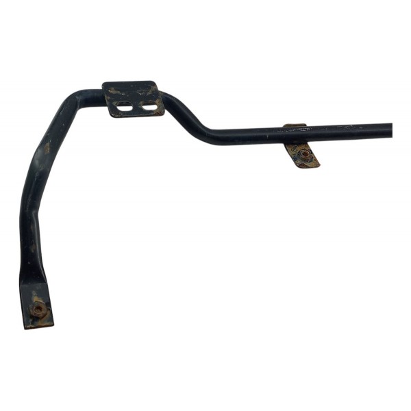 Travessa Inferior Parachoque Fiat Mobi 2017 2020 Detalhe