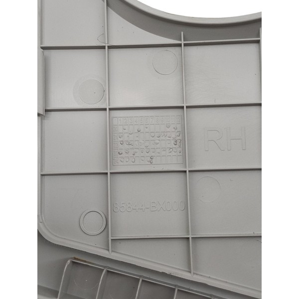 Moldura Coluna Cinto Lateral Ld Hyundai Creta 2023 2025