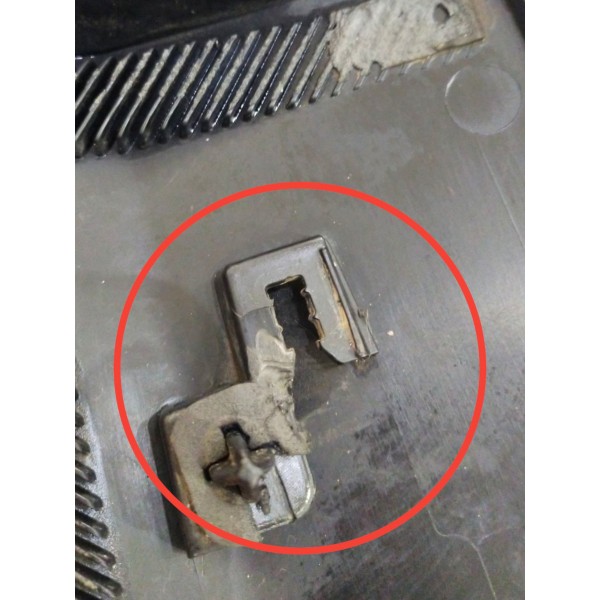 Moldura Da Porta Tras Jeep Compass Le 2019 C Detalhe