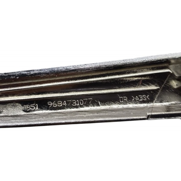 Moldura Farol De Milha Hyundai Creta Le 2020 2024 C Detalhe