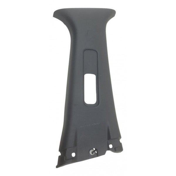 Acabamento Coluna Direita Nissan Kicks 2019 Usado 156140430