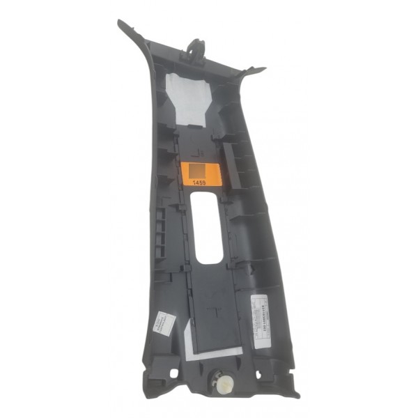 Acabamento Coluna Direita Nissan Kicks 2019 Usado 156140430