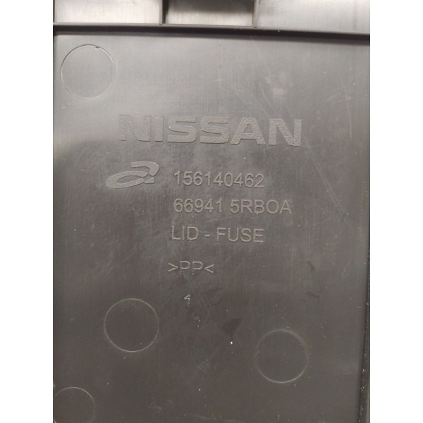 Moldura Tampa Revestimento Le Nissan Kicks 2021 Original