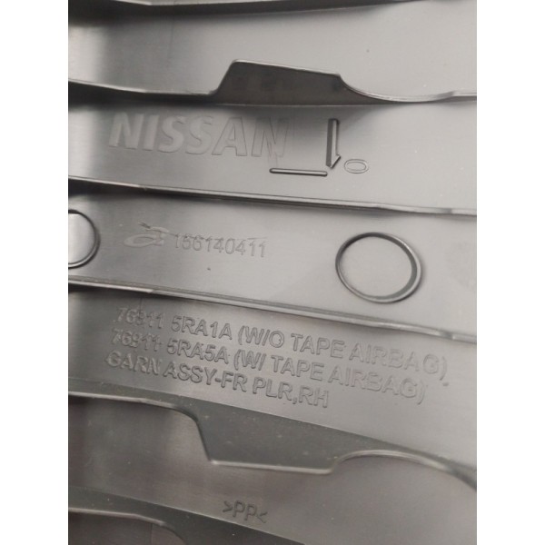 Moldura Coluna Parabrisa Ld Nissan Kicks 2016 2023 Original