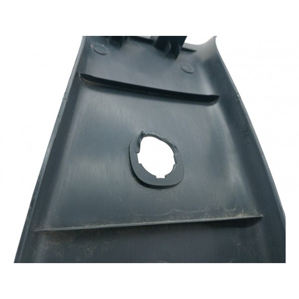 Acabamento Coluna Central Strada Volcano 2020 2022 Detalhe