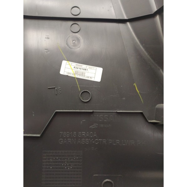 Moldura Coluna Central Ld Nissan Kicks 2018 2024 Original